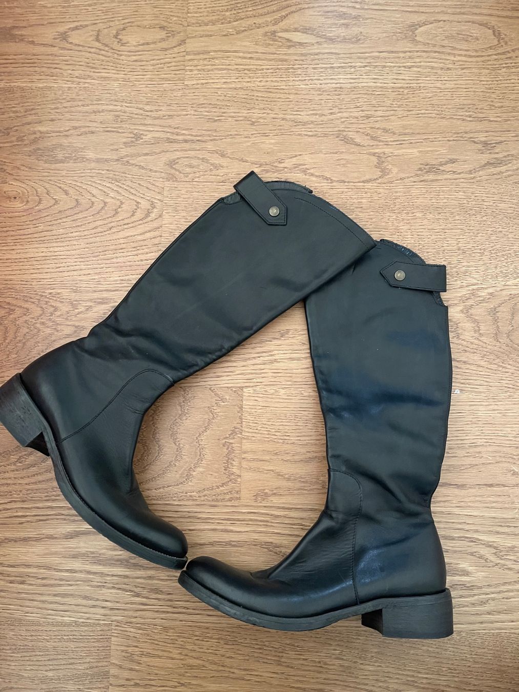 Scarpe da donna: Schwarze Lederstiefel, Grösse 36 – Usato da Chur venduto da hok_qp7l