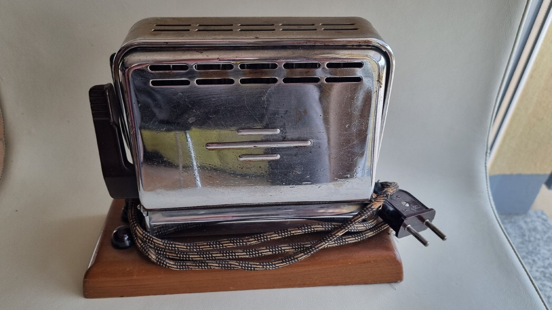 Jura Küchengeräte: Toaster Jura type 1125h – Gebraucht aus Blonay von wjones