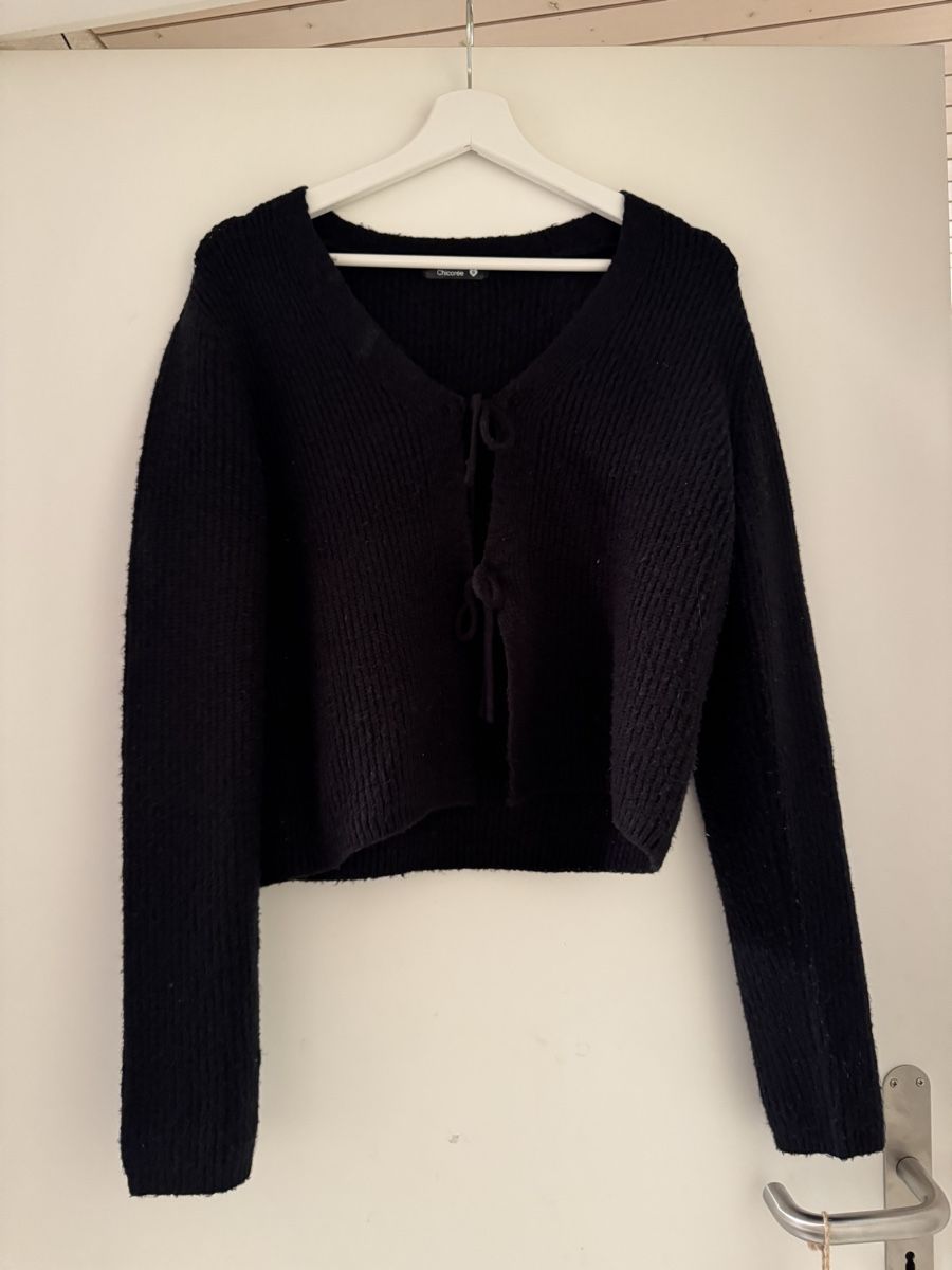 Maglioni & Felpe: Cardigan – Nuovo (secondo la descrizione) da Turgi venduto da eiiinalem