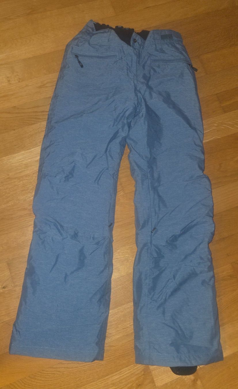 Hosen: Skihose Gr.164 – Gebraucht aus Sursee von Ventiduese
