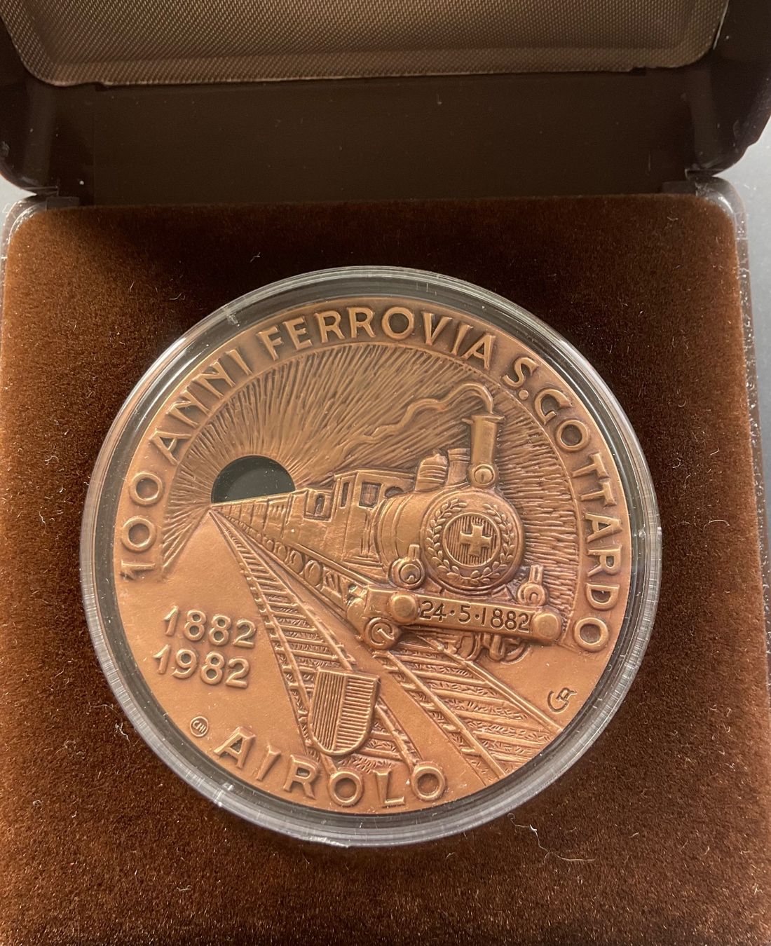 Medaglie: Medaille Gotthardtunnel – Usato da Kandergrund venduto da honey-art_and_more 2