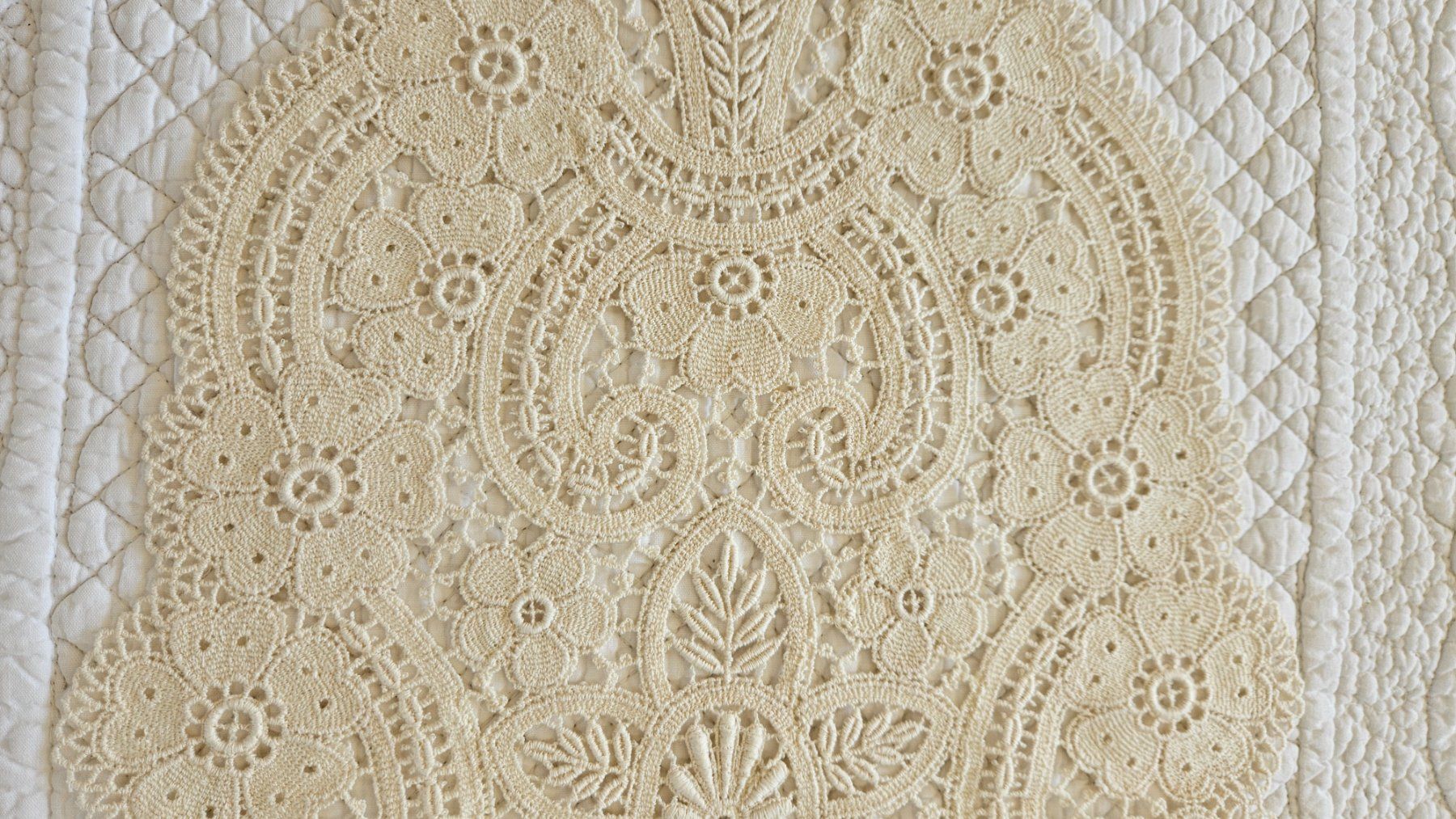 Untersetzer: Spitzendeckchen Spitzendeckeli Spitze Shabby Chic Beige Oval – Gebraucht aus Gossau ZH von LeoniesDeko 5