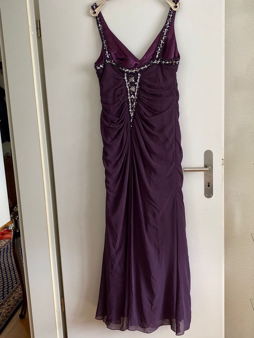 Vestiti: Wunderschönes Abendkleid in lila – Usato da Zollikerberg venduto da Baski88 2