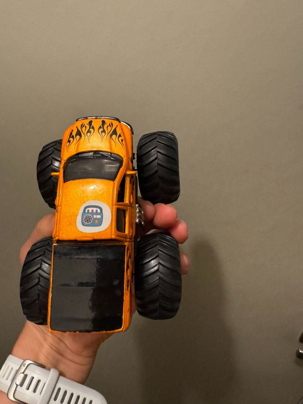 Spielzeuge: Monstertruck – Gebraucht aus Wettingen von ObradovicJelena 4