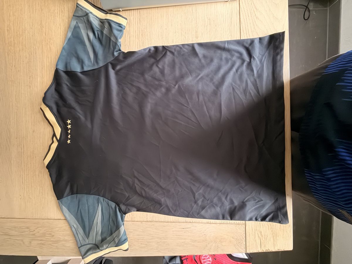 Canottiere & Pantaloni: Maillot Brésil – Usato da Le Noirmont venduto da mag.butillon