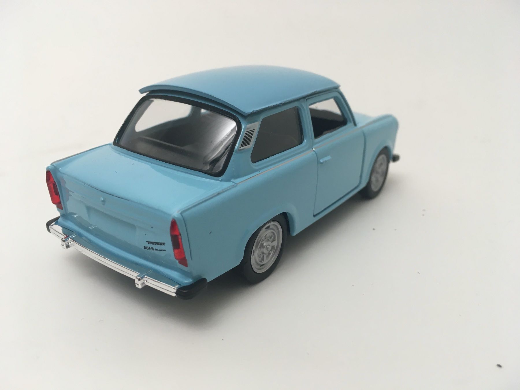 Citroën Voitures modèles: Modellauto Trabant 601 – Neuf (Voir description) à Rheineck par emma.gut 6