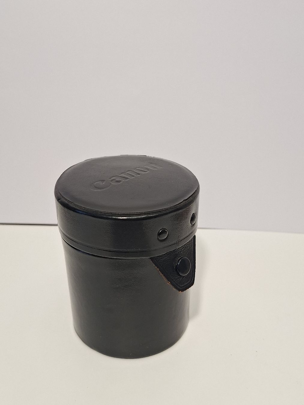 Canon Obiettivi: Objektiv Canon 28 mm, 1:2,8 – Usato da Pfäffikon SZ venduto da TobyPeterson 3