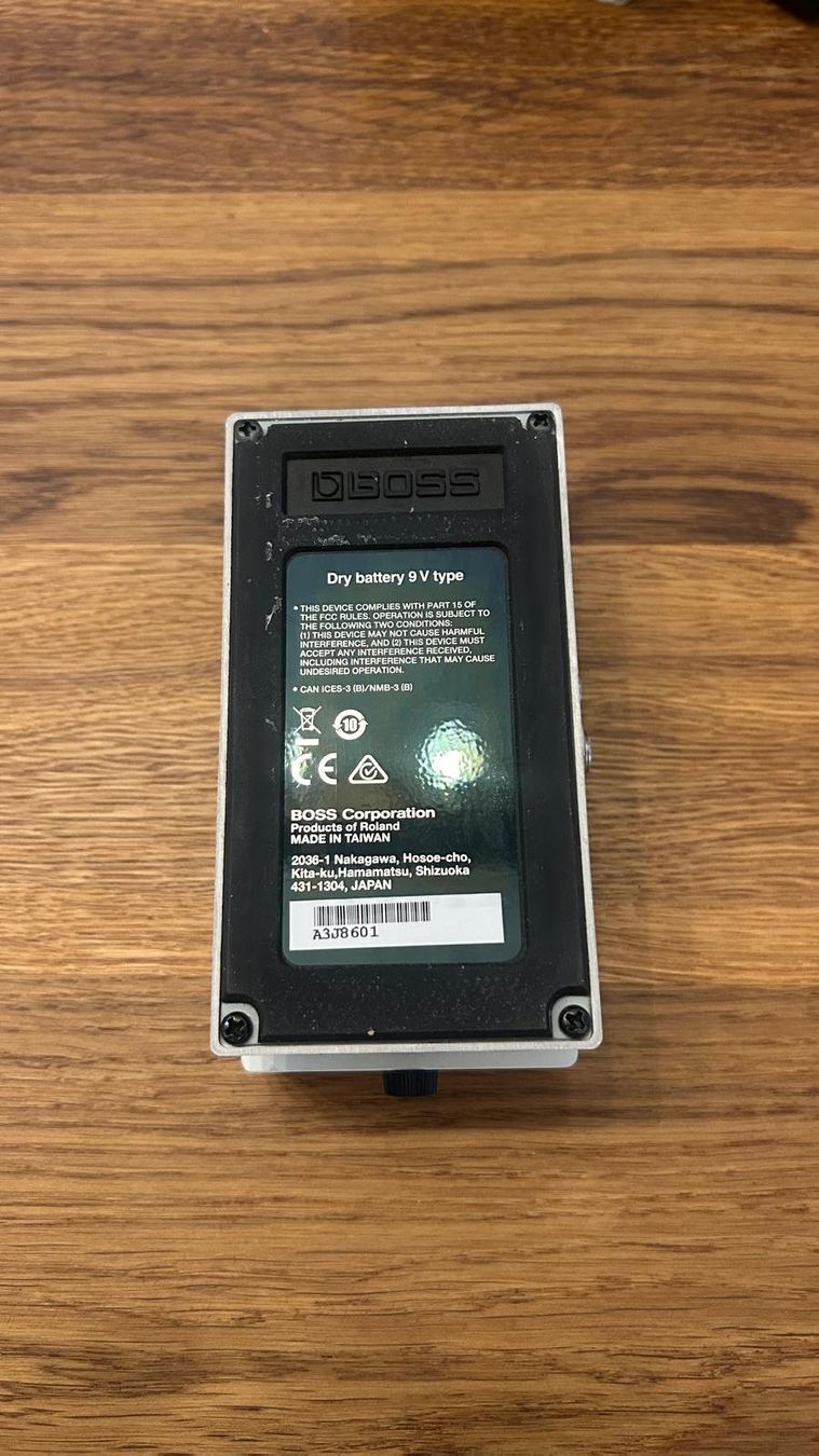 Boss Strumenti musicali: BOSS Chromatic Tuner TU-3 – Usato da Prez-vers-Noréaz venduto da sci_0002 4