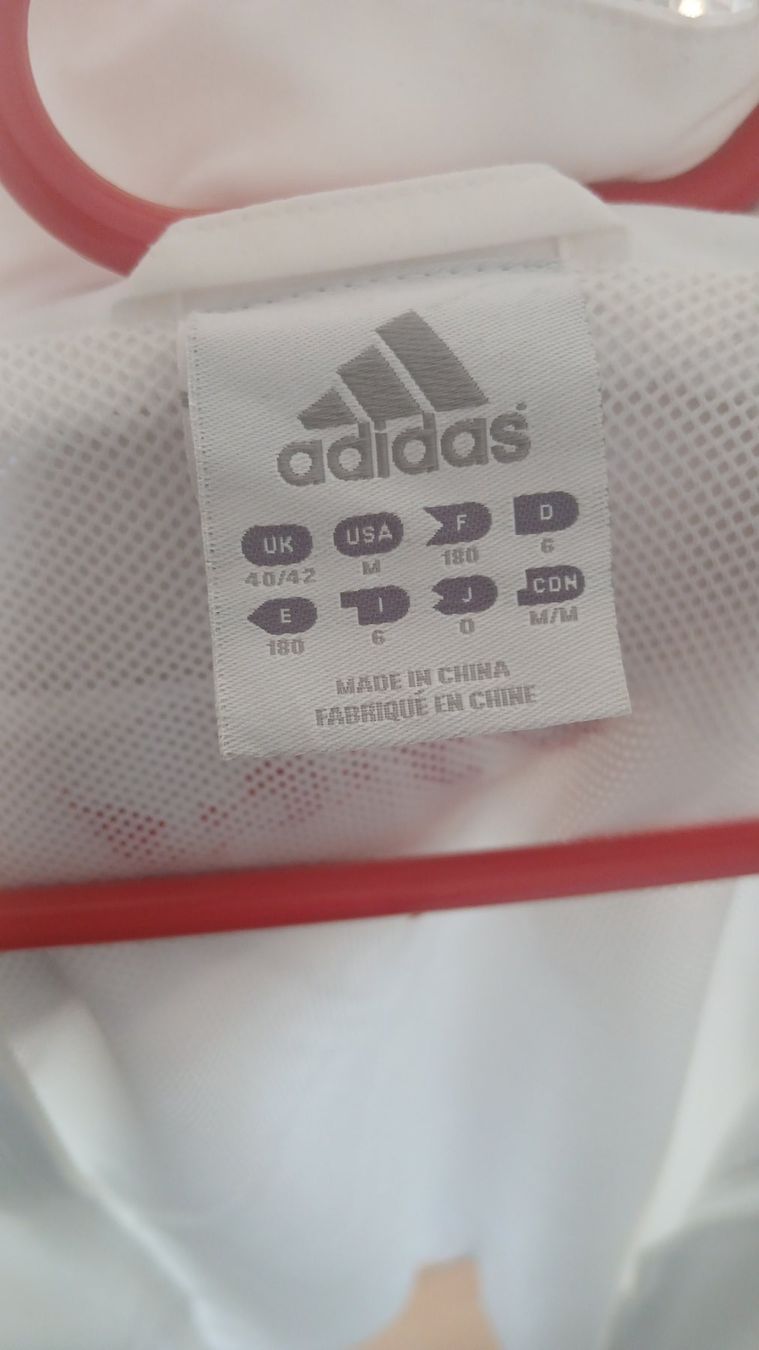 Adidas Giacche: Fussball Trainingsjacke Adidas Spanien Gr.L – Usato da Murten venduto da Elyanis 3