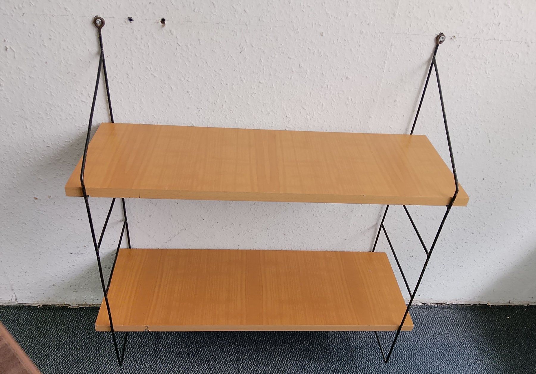 Scaffali: Stringregal Vintagelook 70er Jahre Vintage Möbel – Usato da St. Gallen venduto da EastLakeConcept 1