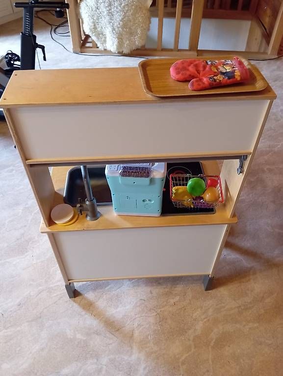 Spielzeuge: Cuisine enfant  – Gebraucht aus Cugy VD von Boubi21 1