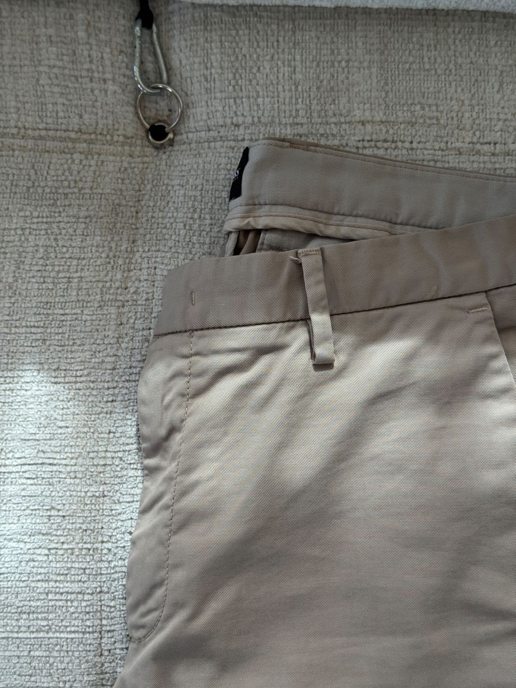 Hugo Boss Pantaloni: Hugo Boss | Chinos – Nuovo (secondo la descrizione) da Horgen venduto da onur_5 1