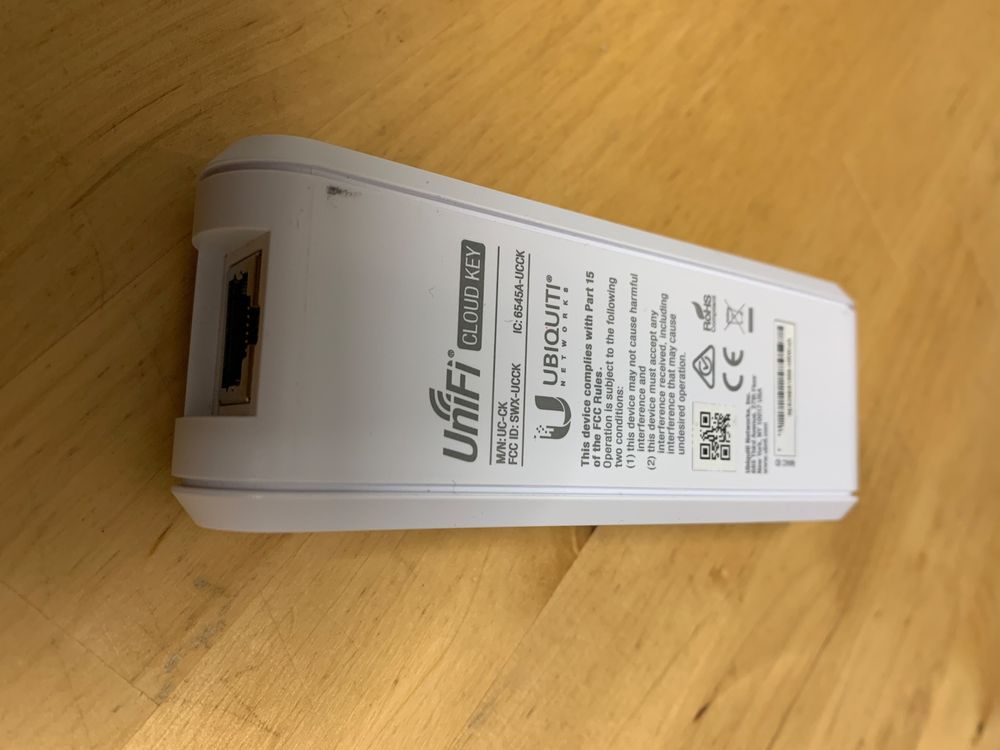 Ubiquiti UniFi Cloud Key Gen 1 (Gebraucht) in Horgen für CHF 75 – mit ...
