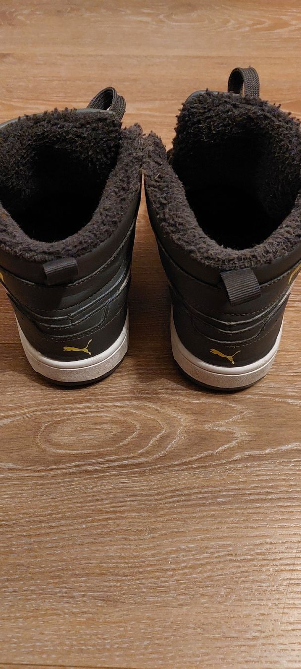 Puma Scarpe per ragazzi: PUMA Winterschuhe Gr.37,5 – Usato da Zweilütschinen venduto da bad_8mrb 2