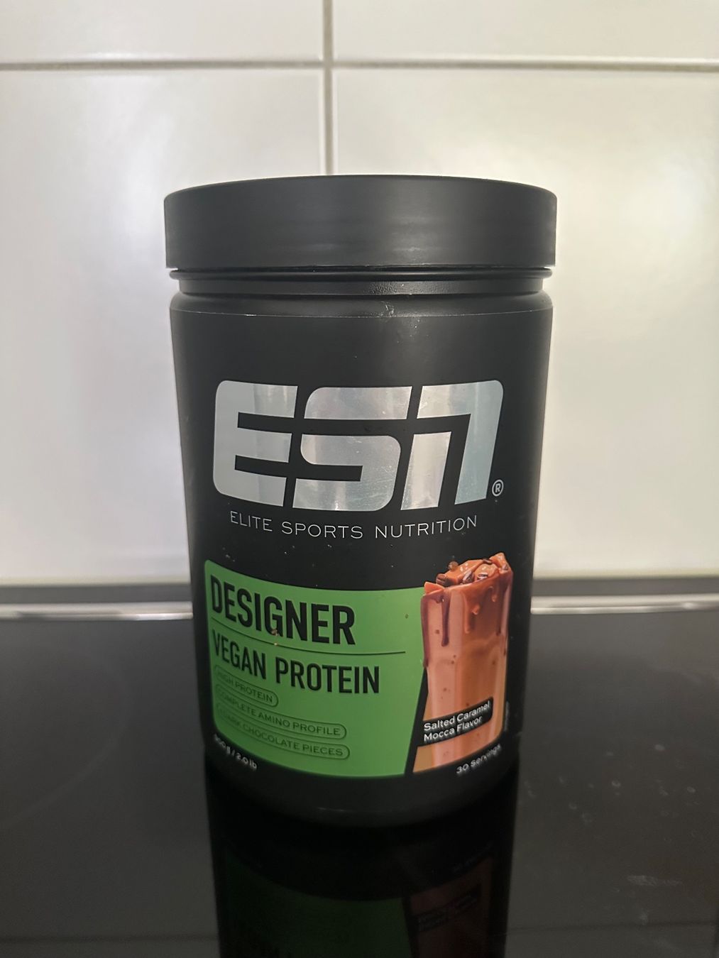 Esn Lebensmittel & Spezialitäten: ESI Designer Vegan Protein - Salted Caramel Mocha – Gebraucht aus Chur von dajan.17