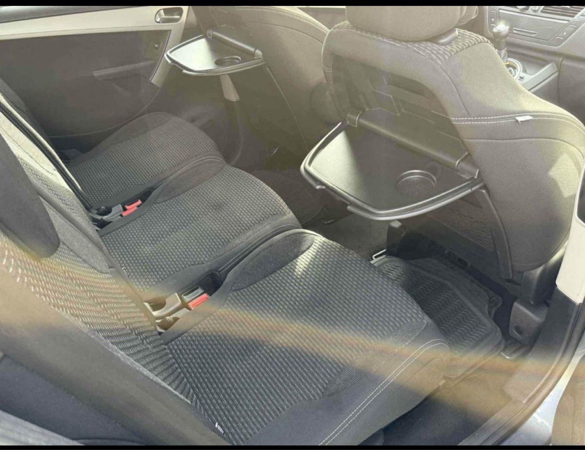 Citroën Automobili: Citroën C4 Picasso, 1.6HDi Klima – Usato da Lengnau BE venduto da 211207zds 1