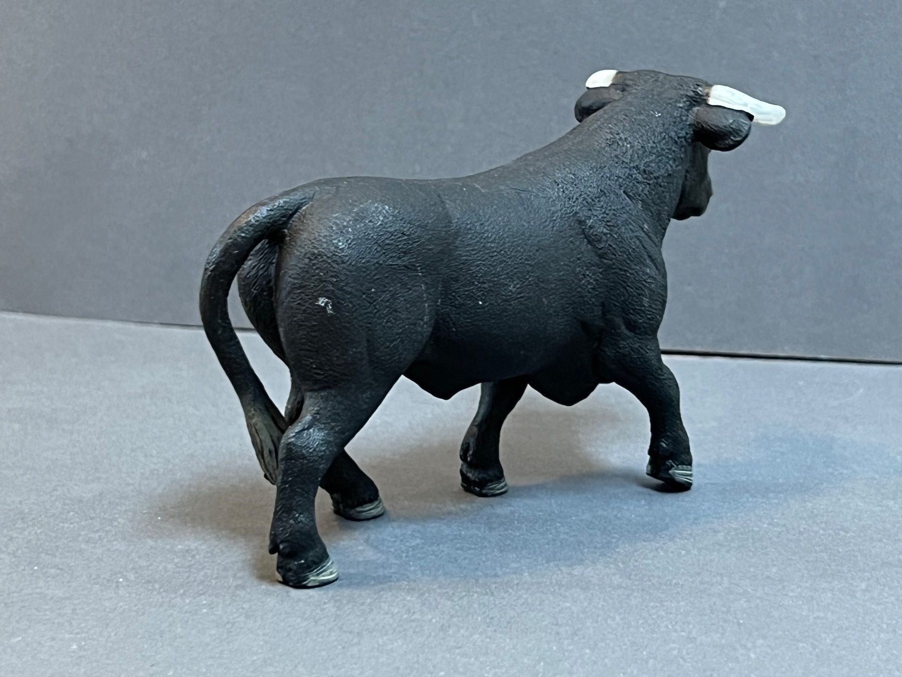 Schleich Statuette: Schleich 13875 Schwarzer Stier – Usato da Ennetbaden venduto da mapa05 5