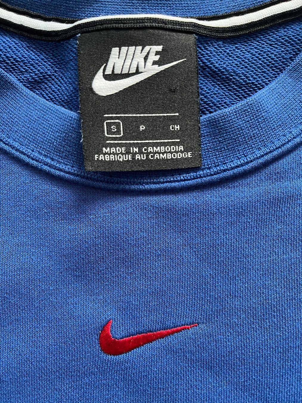Nike Maglioni & Felpe: Sweat Nike bleu – Usato da Court venduto da Style_ambre 1