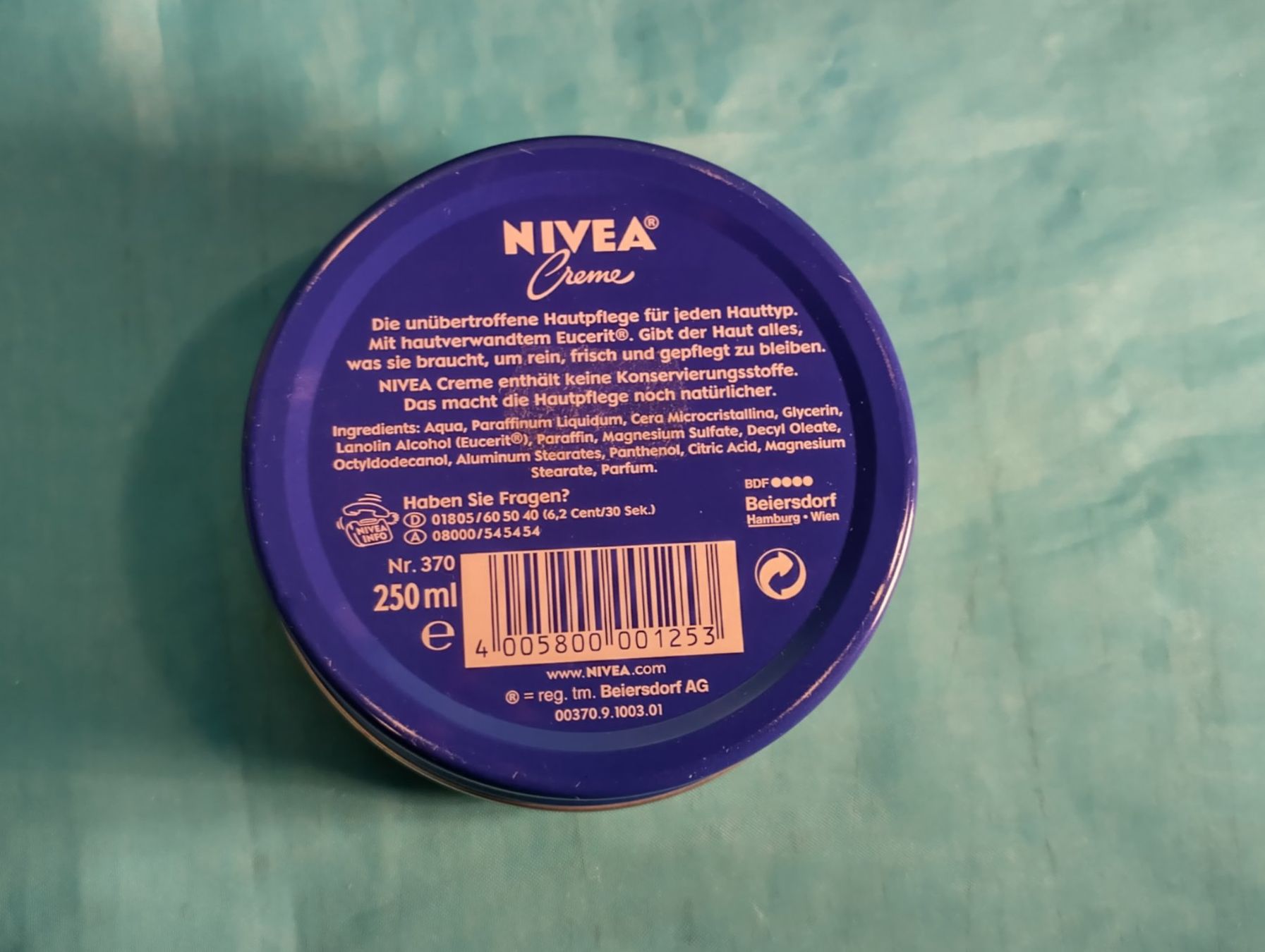 Nivea Altro in Decorazioni & Accessori: NIVEA Creme Blechbüchse, HAUTNAH – Usato da Bellach venduto da JingleCherry 1