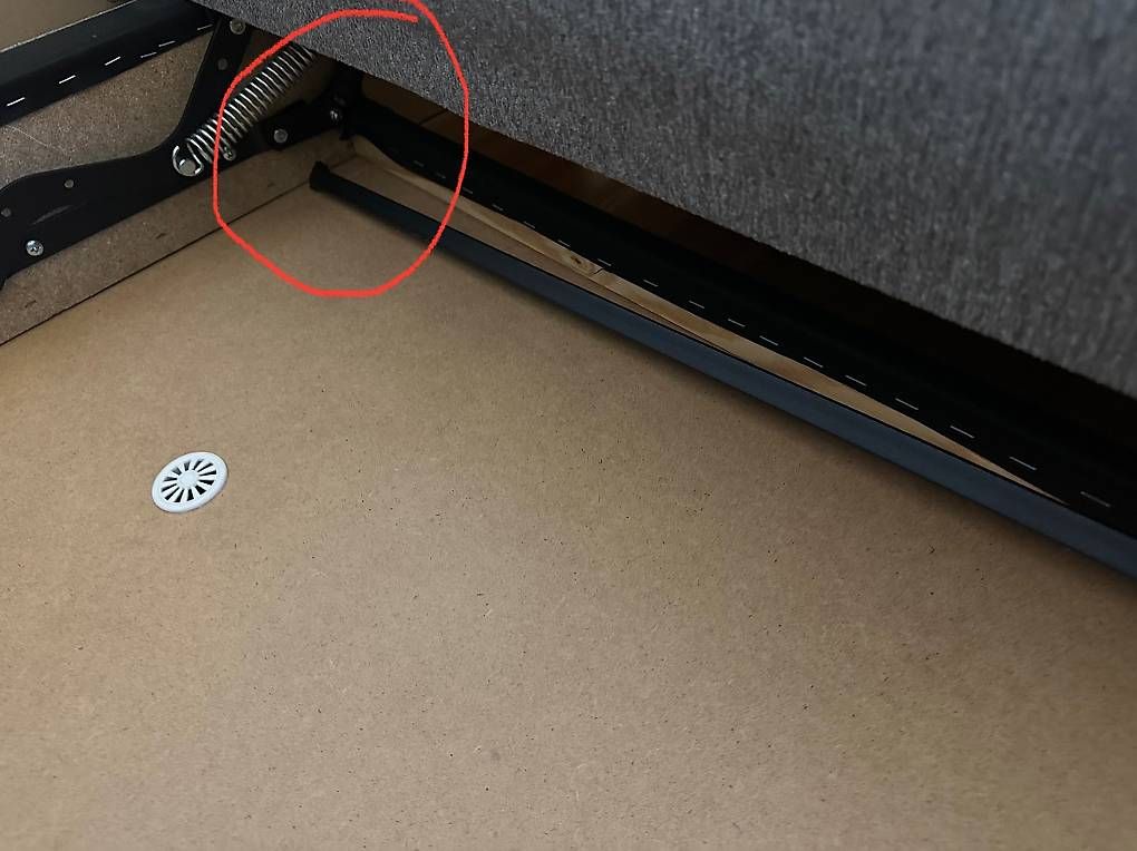 Ikea Divani: IKEA Bettsofa / Schlafsofa grau  ausklappbar – Usato da Brüttisellen venduto da Caglayan_ZH 4