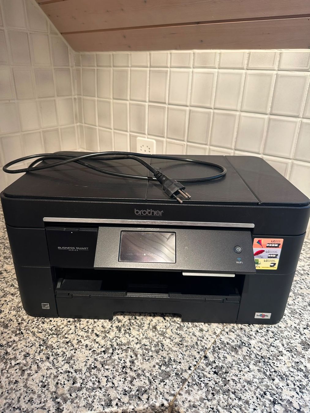 Brother Stampanti: Brother MFC-J5620DW A3 Multifunktionsdrucker WLAN – Usato da Koppigen venduto da mrs_5gyj 1