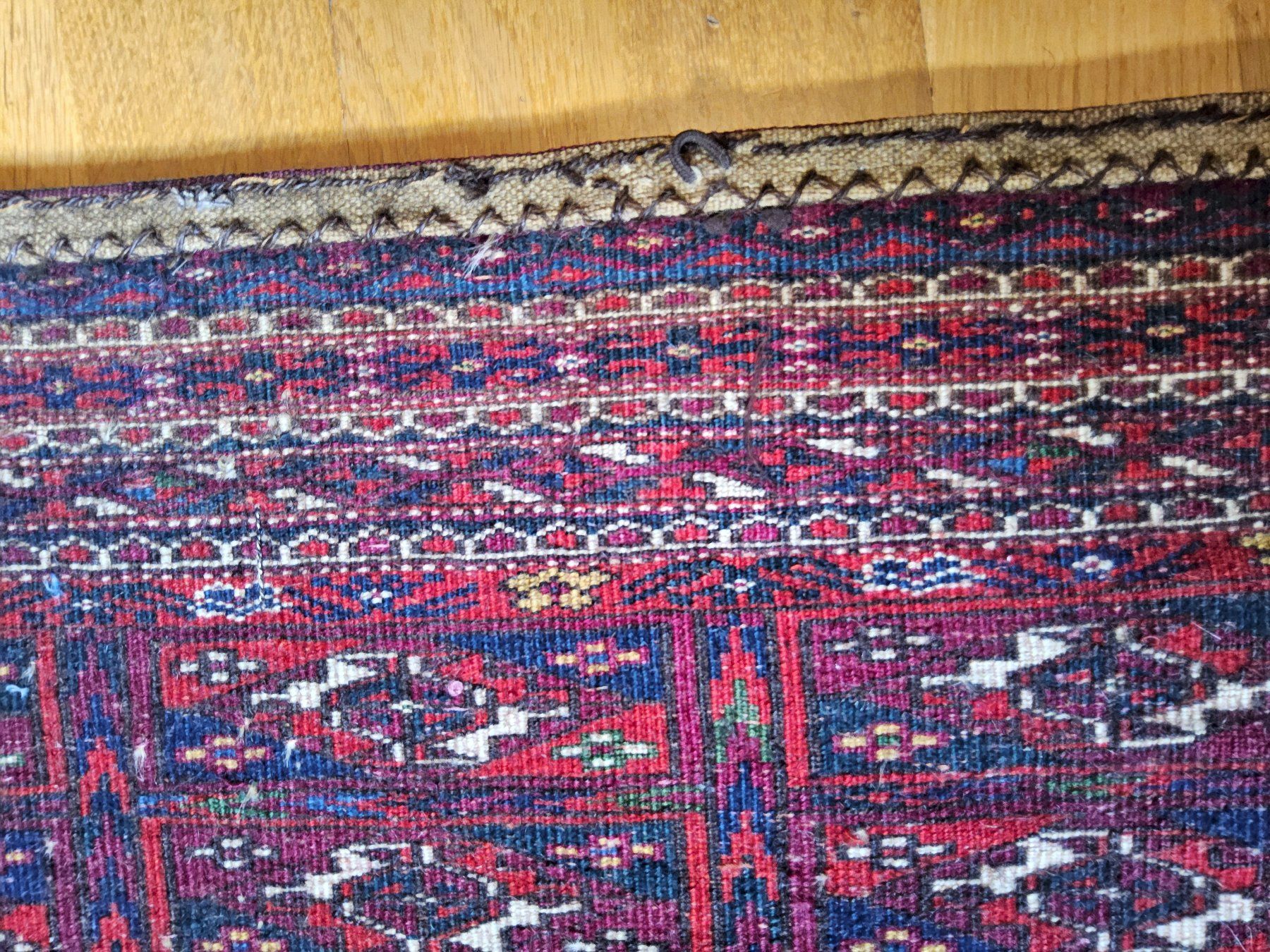 Tappeti: Antiker Turkmenischer Wandteppich mit Fransen, Echt, ca 1880 – Usato da Zürich venduto da helsan 7