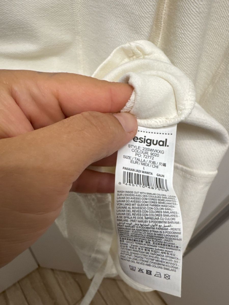 Desigual Vestiti: Desigual Kleid weiss Grösse L  – Usato da Eichberg venduto da OanaB 5