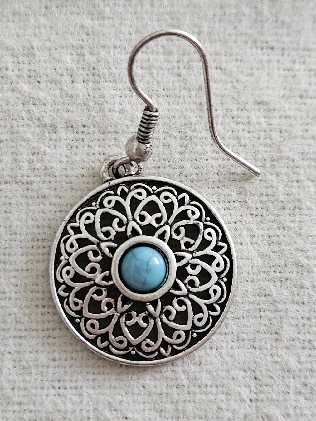 Boucles d'oreille: Modeschmuck Ohrhänger mit türkisfarbigem Stein – D'occasion à Bern par Sabulise 1