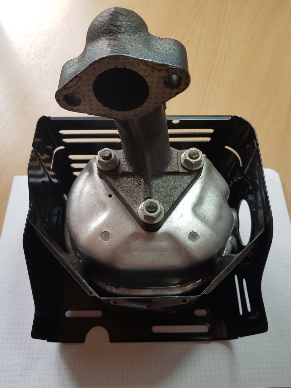 Honda Sistemi di scarico: Honda GX-270 original Auspuff "Neu" – Nuovo (secondo la descrizione) da Bretzwil venduto da Electronik01 2