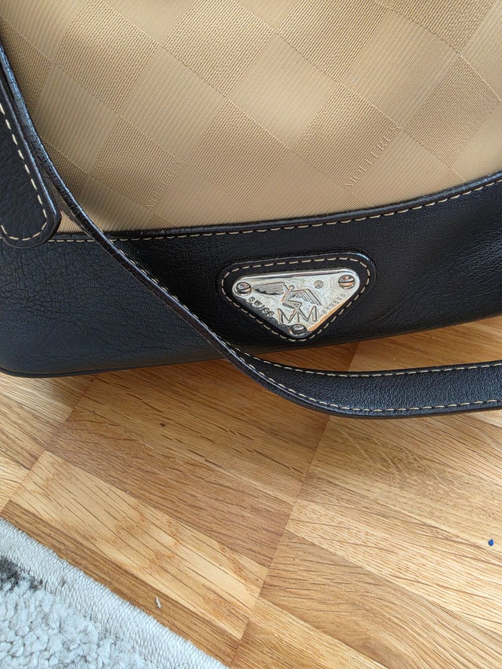 Maison Mollerus Taschen für Damen: Maison Mollerus Beuteltasche Niesen – Gebraucht aus Zürich von Sokaina 6