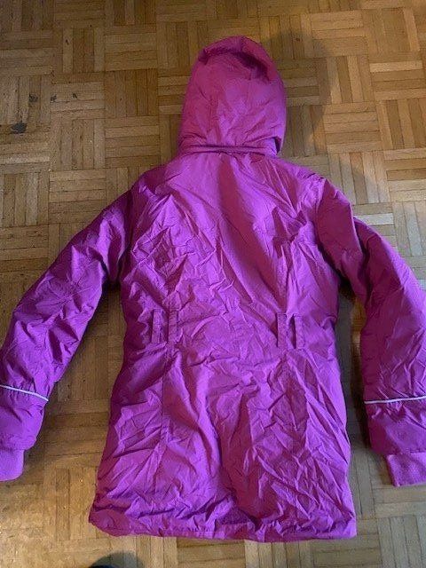 Jacken & Mäntel: Winterjacke Grösse 152 – Gebraucht aus Emmen von Aribini 2