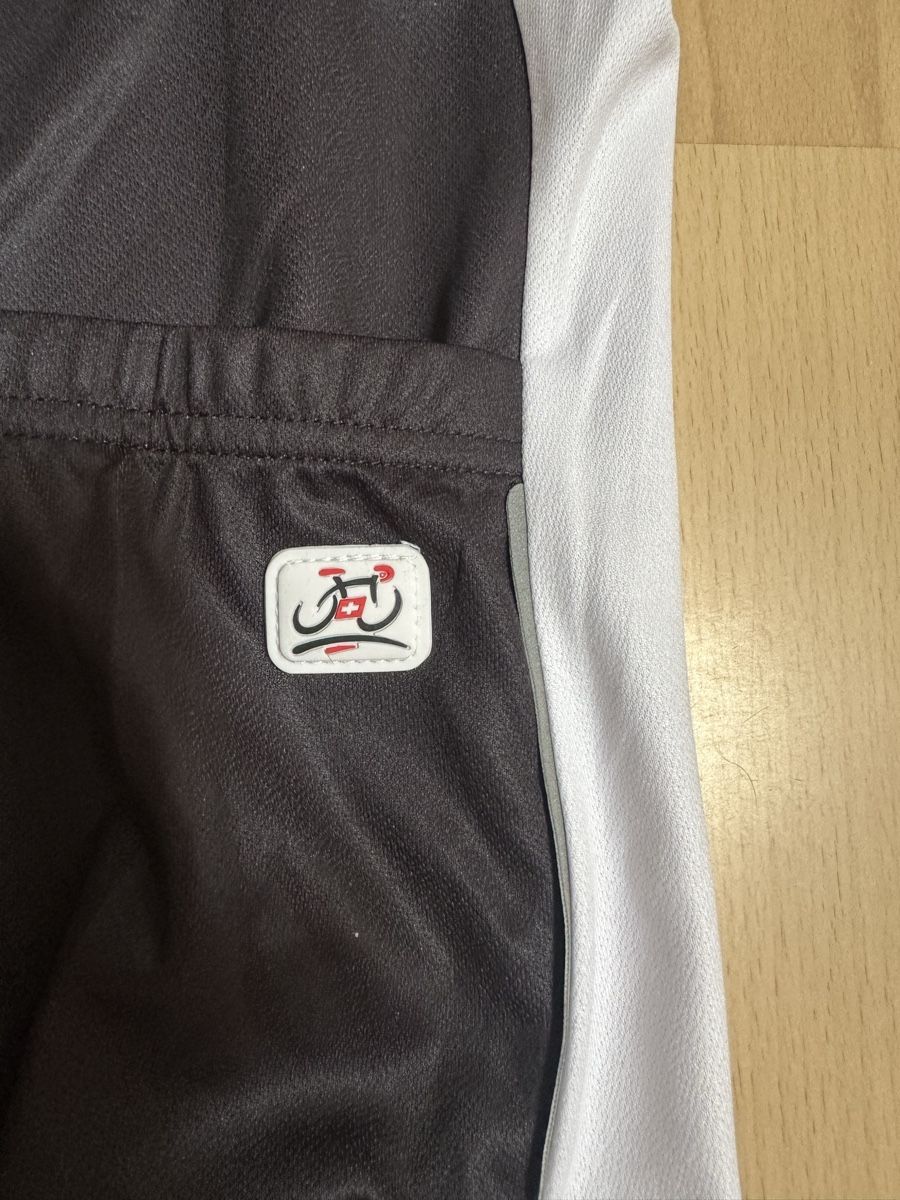 Maillots de corps & Pantalons: Velotrikot – D'occasion à Oberengstringen par Affeier0 3