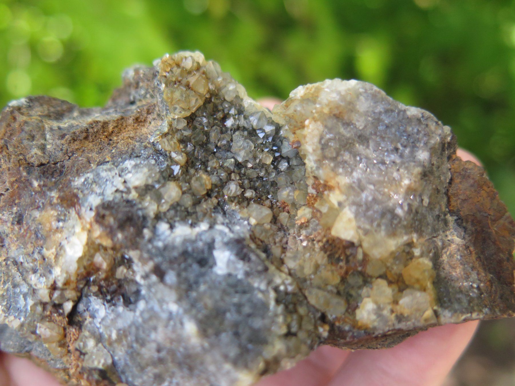 Mineralien & Heilsteine: Quarz von der Wildemann Grube – Gebraucht aus Schaffhausen von Yamakana51L8736OQ8 5