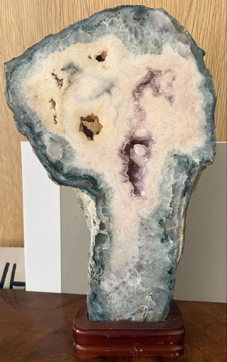 Minéraux & Lithothérapie: Amethyst Druse  – D'occasion à Hochfelden par larson27 4