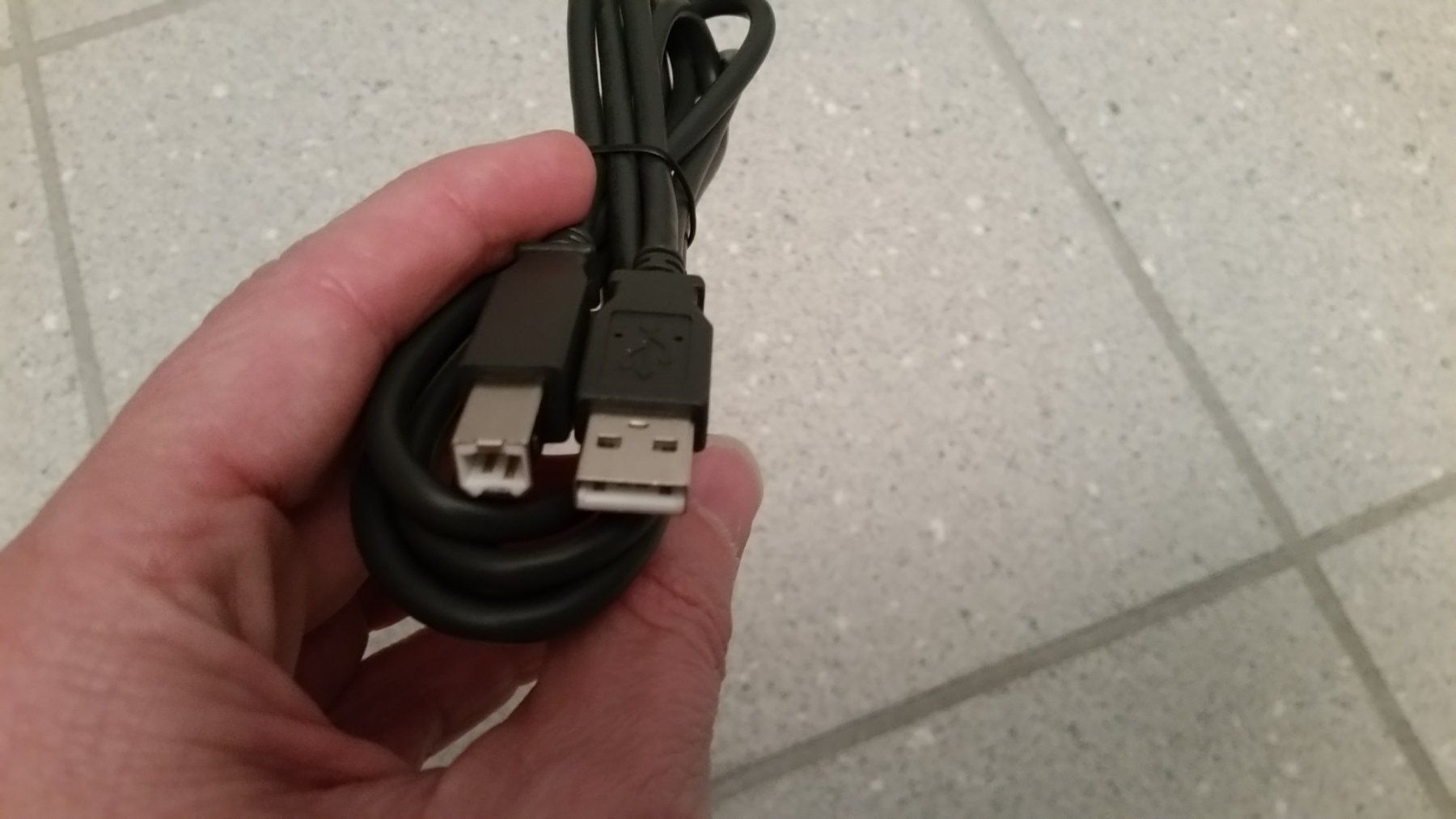 Cavi: USB Kabel 1.5m – Nuovo (secondo la descrizione) da Stäfa venduto da Supertramp73 2