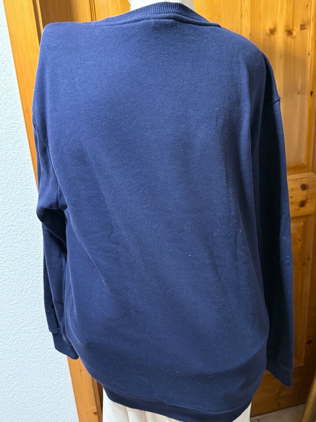 H&M Maglioni & Felpe: H&M Pullover dunkelblau Grösse S gebrauchter Zustand – Usato da Hundwil venduto da Sandysan1702 1