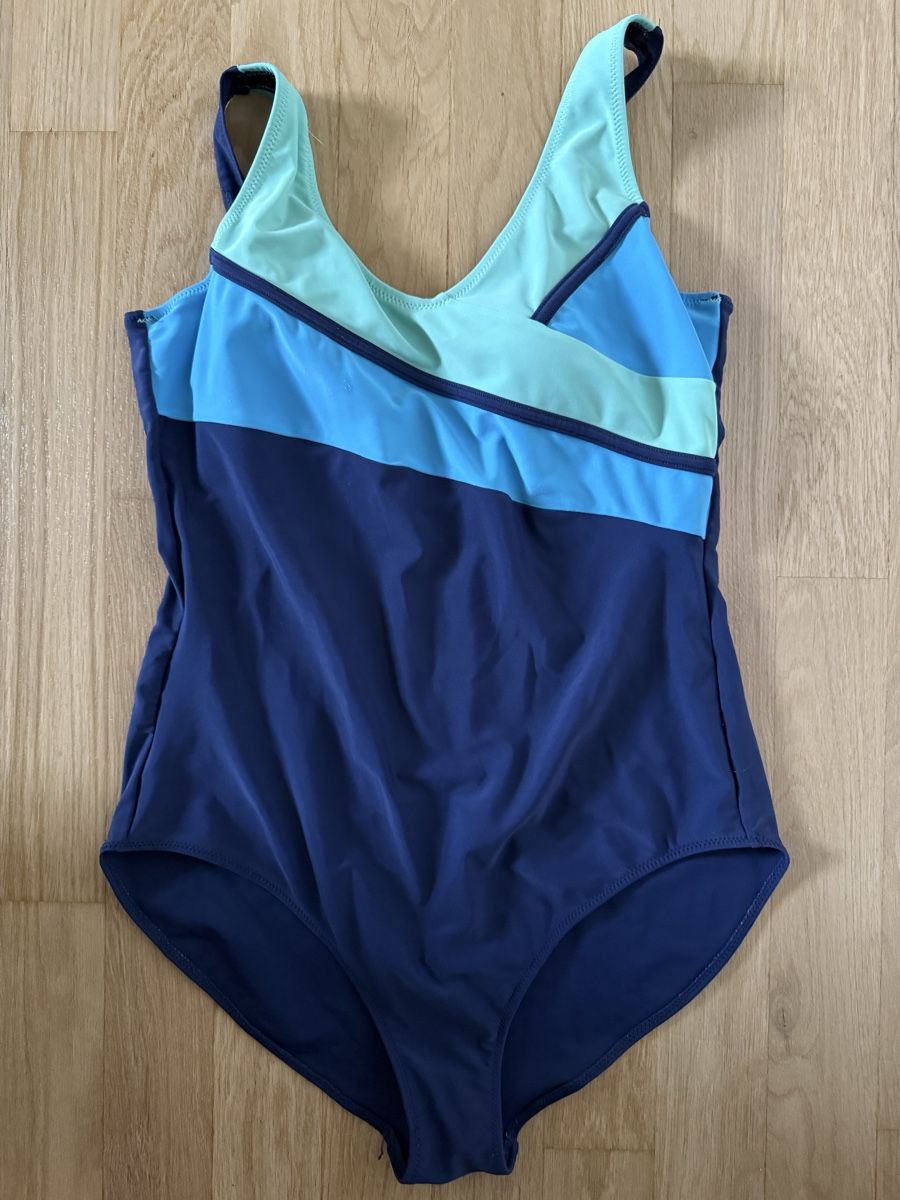 Costumi da bagno & Bikini: Badeanzug Damen blau-mint Gr. 46 – Usato da Wil SG venduto da man_jcm5