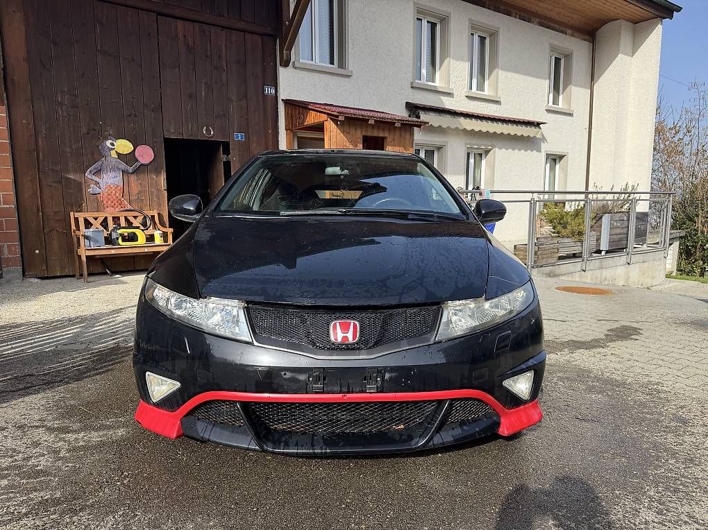 Automobili: Honda Civic Type R – Usato da Unterkulm venduto da LeonN03