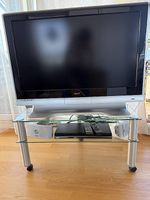 Acer 37 Full HD Fernseher + DVD + Philips Boxen + TV-Möbel