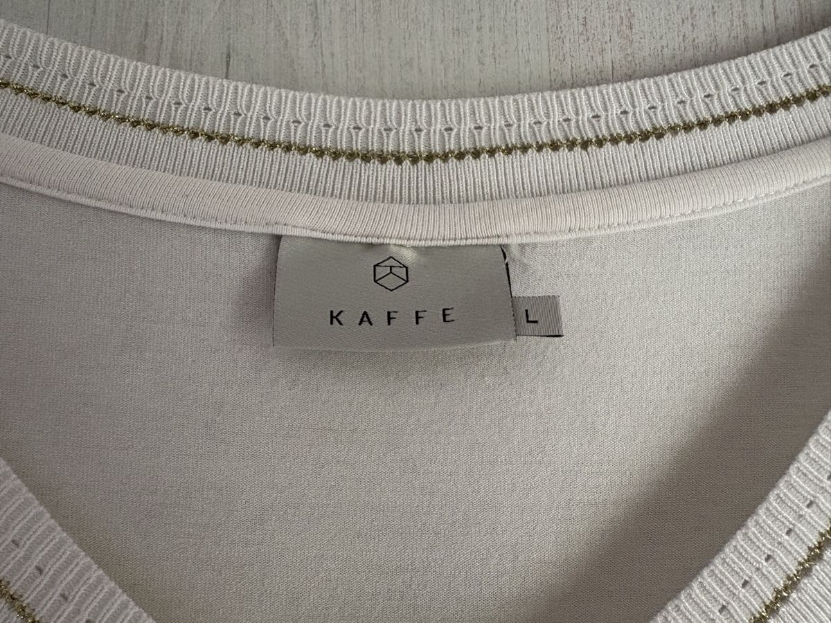 T-shirt: T-shirt Kaffe - Taille L – Nuovo (secondo la descrizione) da Zweisimmen venduto da Domii 1