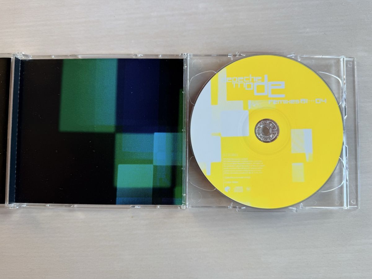 CDs: Depeche Mode - Remixes 81-04 2CD – Gebraucht aus Oberried Brienz von Chyara 3