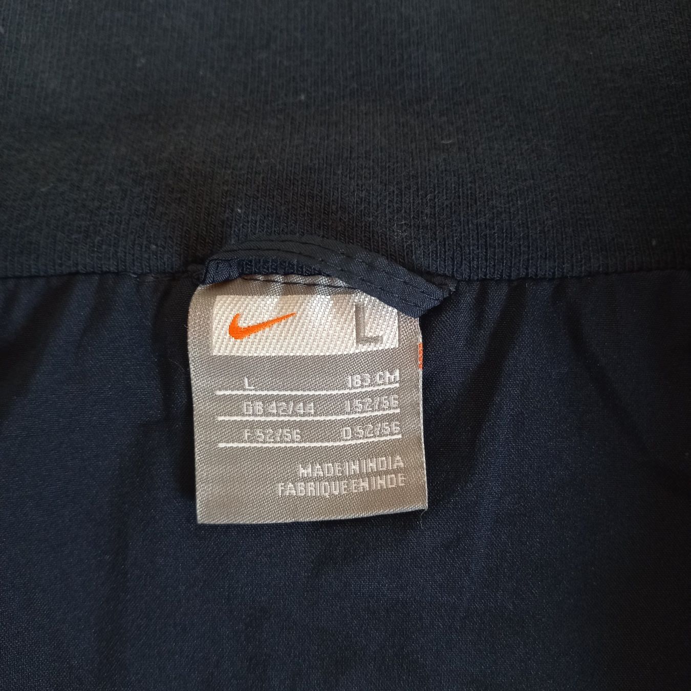 Nike Jacken: Vintage Nike Trackjacket (L) – Neu (gemäss Beschreibung) aus Chamoson von Sapoloshop 2