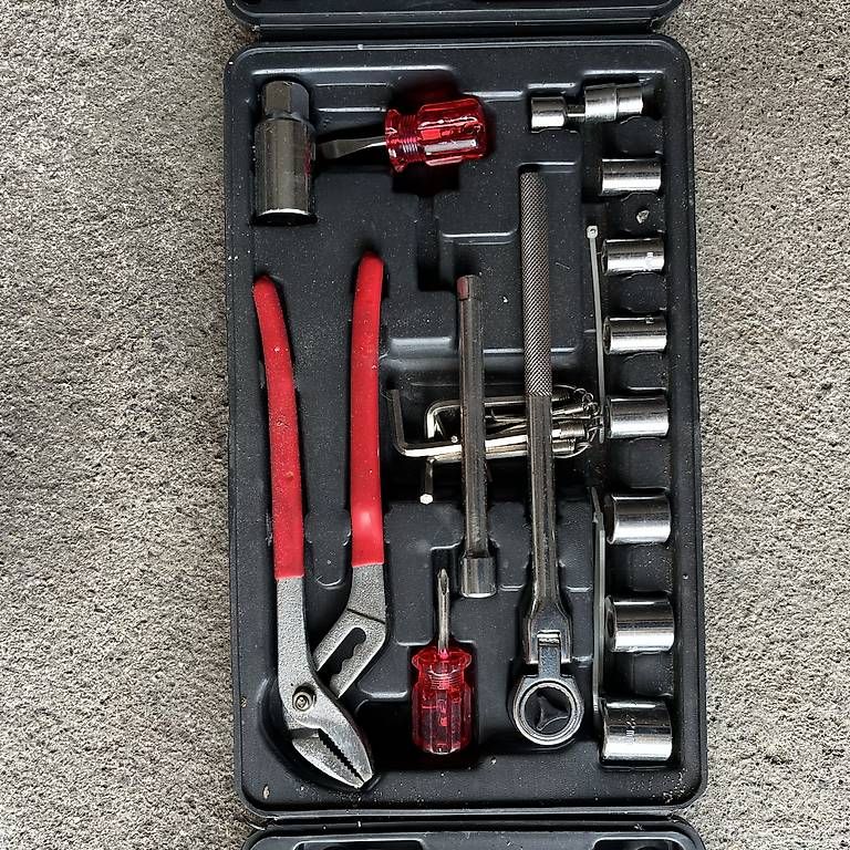 Tutti gli attrezzi: Boîte à outils neuve – Nuovo e nell'imballaggio originale da Marly venduto da Onoff 2