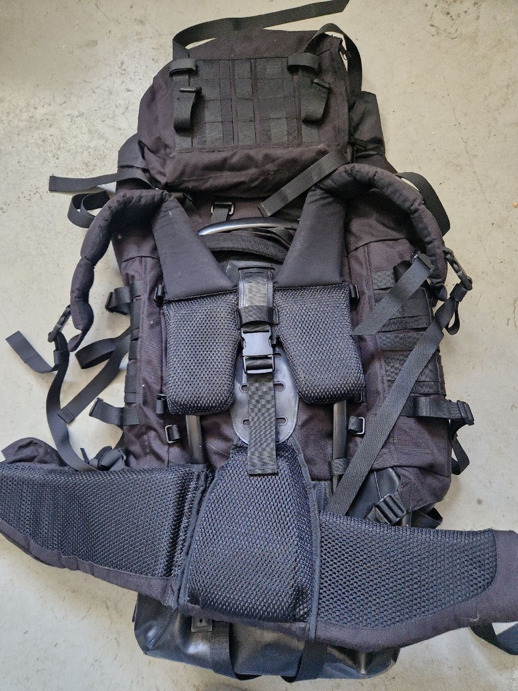 Rucksäcke: Militärrucksack Teesar 100L  – Gebraucht aus Rüttenen von R.b.m 2