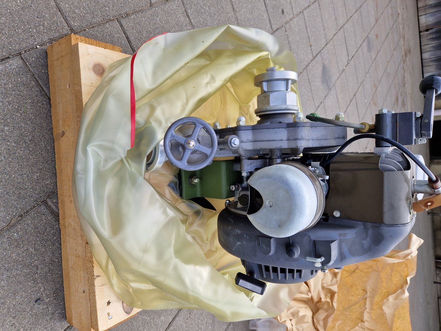 Motosacoche  Motori: MAG Motor mit Pumpe – Usato da Gampelen venduto da Schmidi887 3