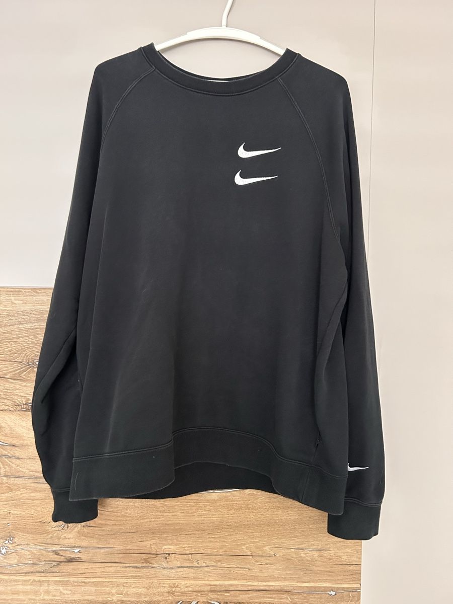 Nike Maglioni & Felpe: Schwarzer Nike Swoosh Pullover, Grösse L, Top Zustand! – Usato da Hunzenschwil venduto da mia_wss5 4