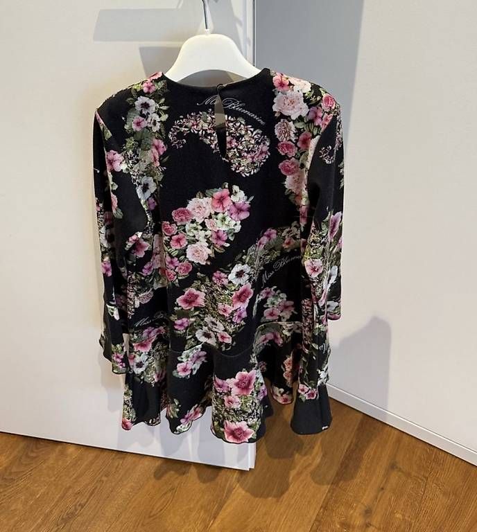 Vestiti & Gonne: Miss Blumarine abito – Usato da Vico Morcote venduto da bog_lr9t 1