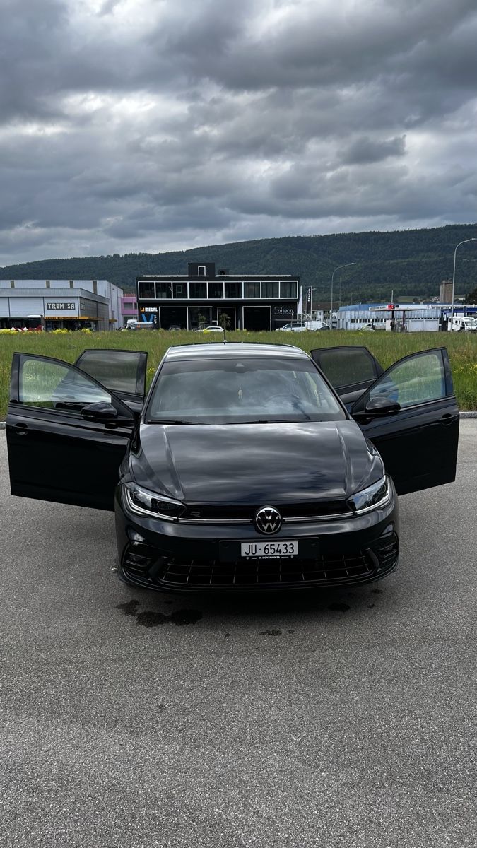 VW Autos: VW Polo R-Line 2023 – Gebraucht aus Courroux von nfr_8yx8 4