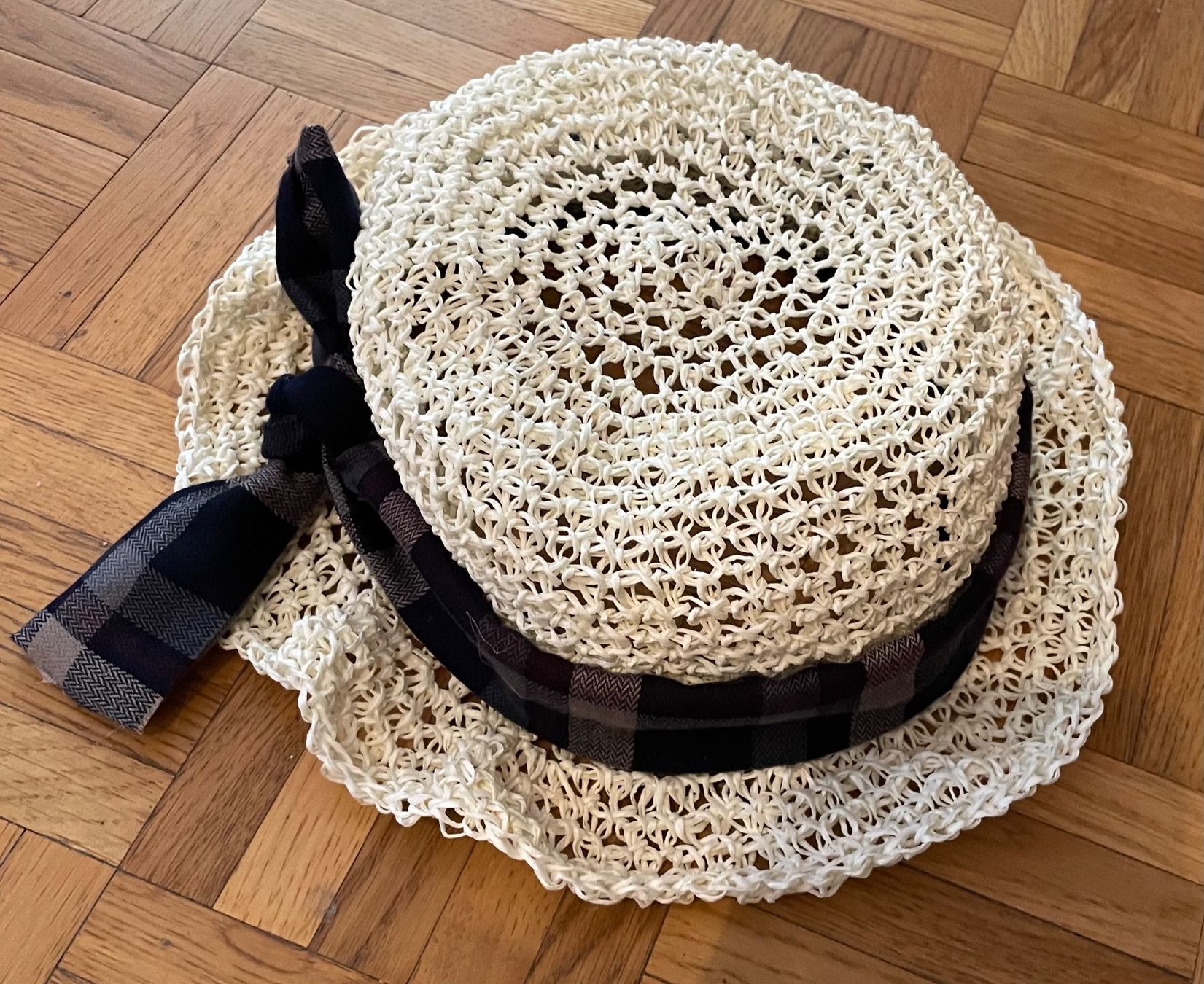 Copricapi, berretti & cappellini: Stroh Hut. Beige/weiss Neu – Nuovo e nell'imballaggio originale da Au ZH venduto da Jaggy4 4