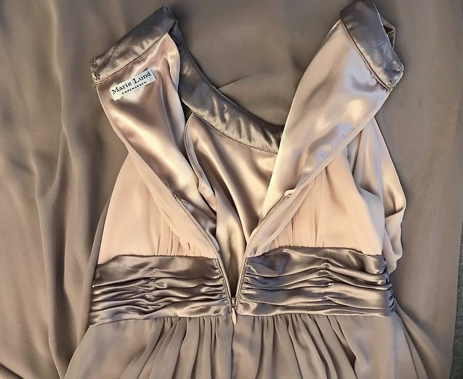 Kleider: Abendkleid – Gebraucht aus Niederglatt ZH von Mary102 2